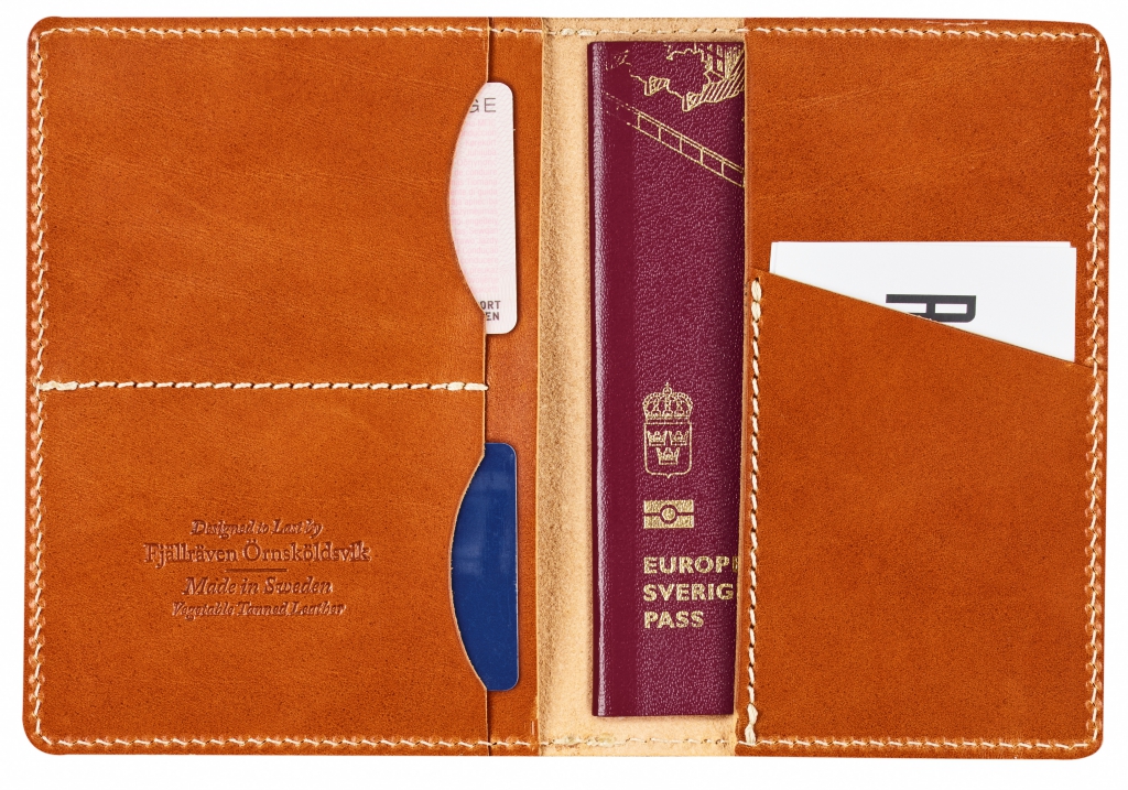 Fjällräven Leather Passport Cover - Image 2