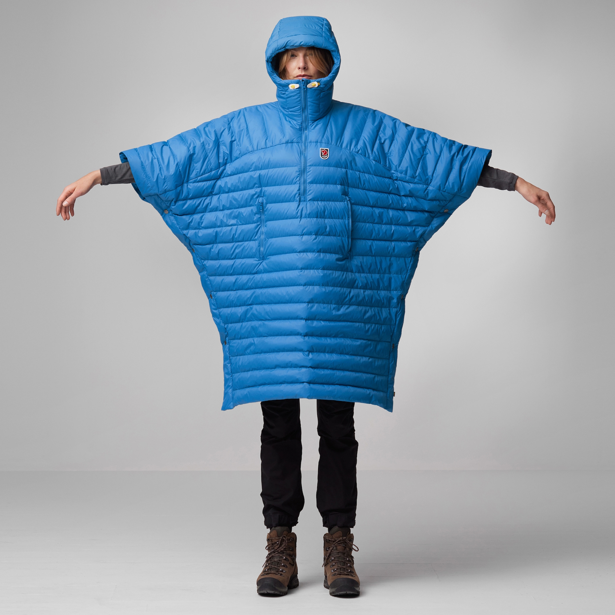 Fjällräven Expedition Down Poncho - Image 3