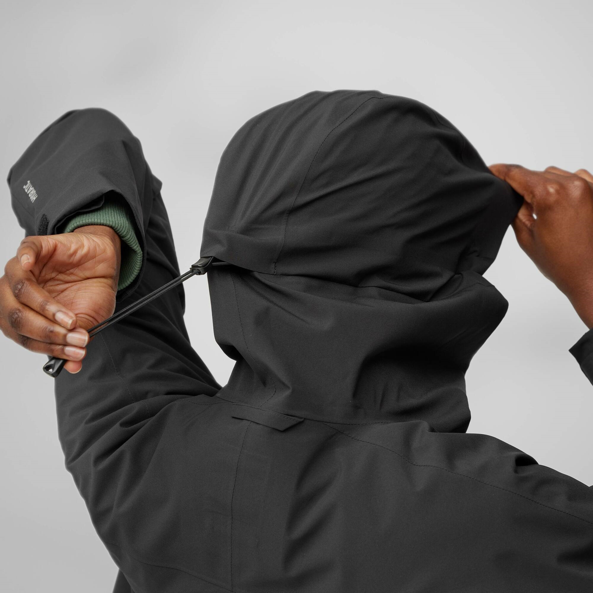 Fjällräven Vardag Rain Parka Dame - Image 8