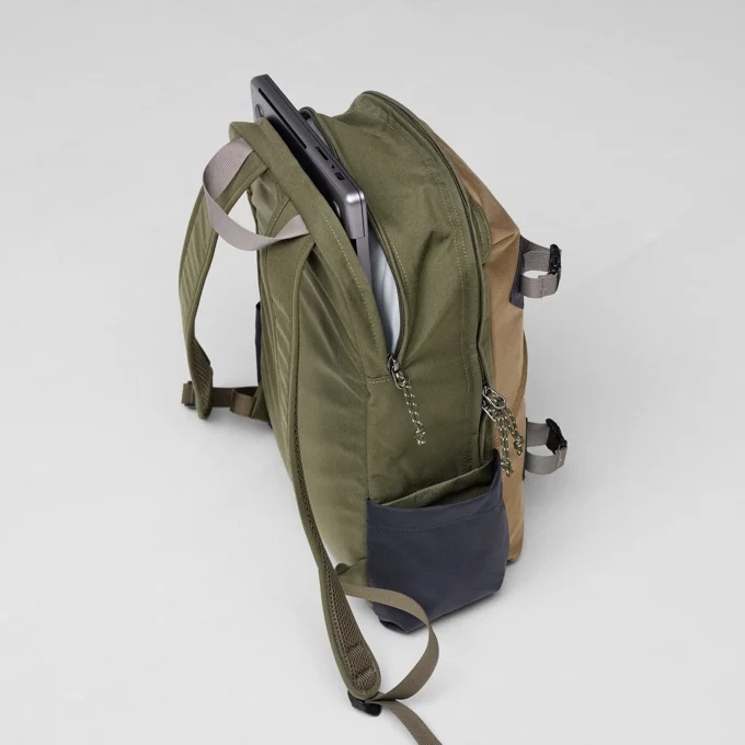 Fjällräven Vardag Backpack 17 - Image 10