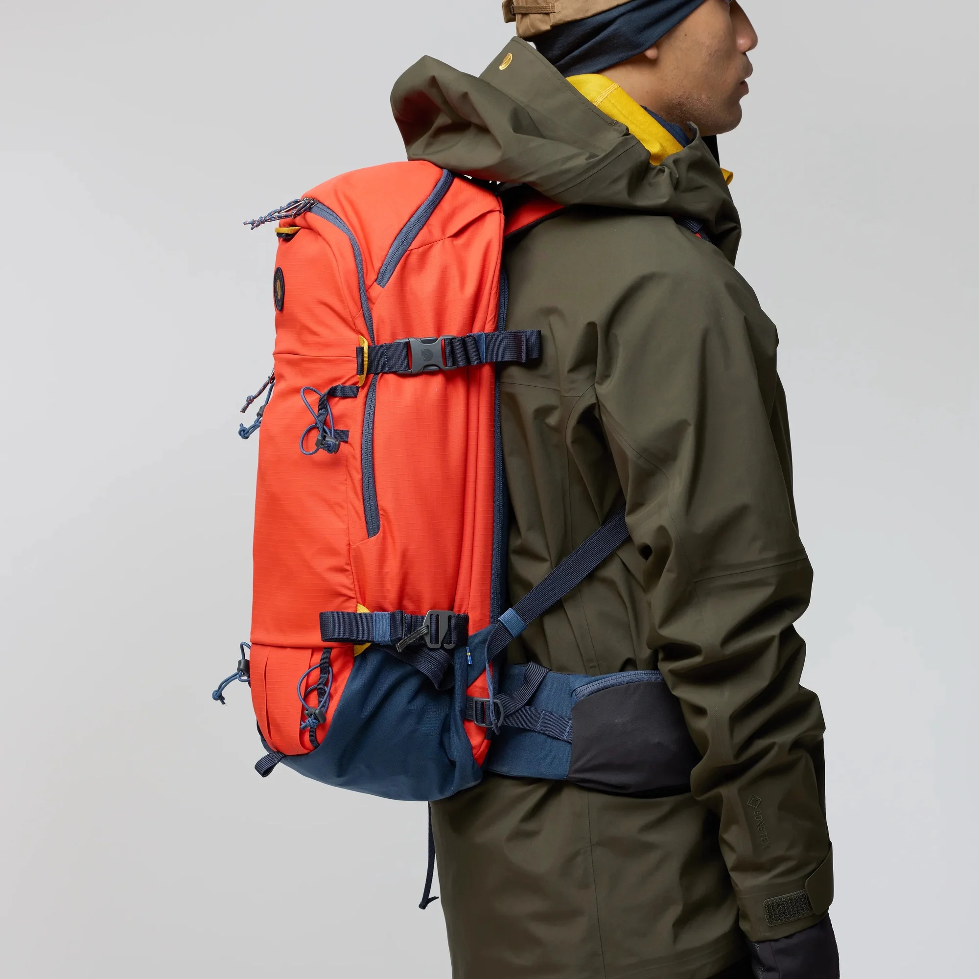 Fjällräven Bergtagen Touring 30 M/L - Image 11