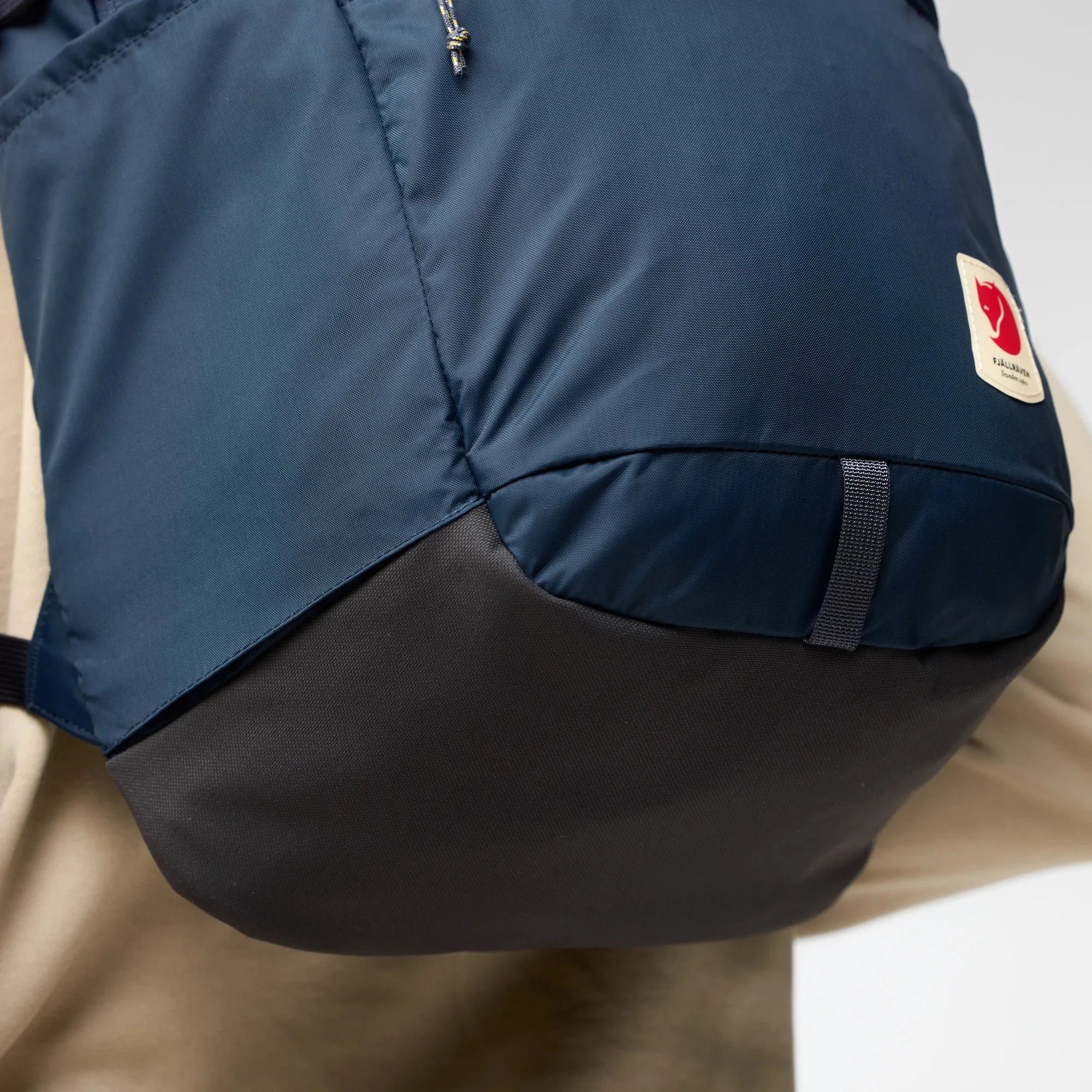 Fjällräven High Coast Backpack 24 - Image 9